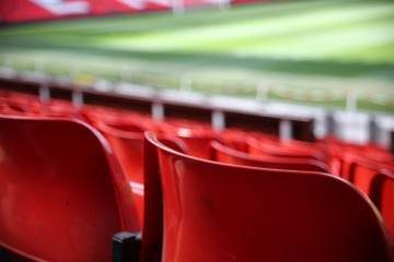 巴萨结清五笔历史引援尾款，财务压力得到阶段性缓解（配图示意）